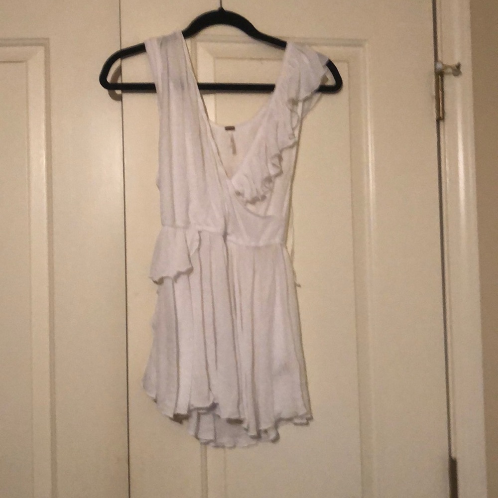 Free people flowy white tank